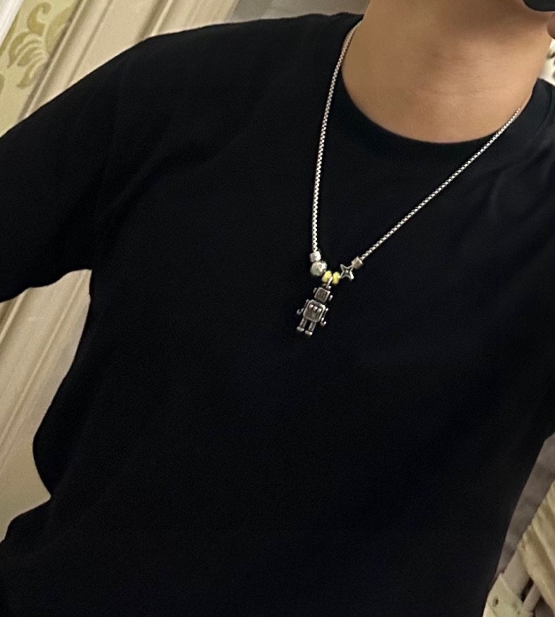 LV Necklaces